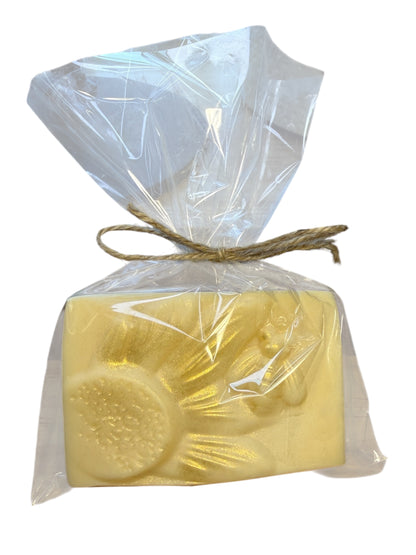 Golden Oats & Honey Goat’s Milk Soap Bar w Real Honey and Oats