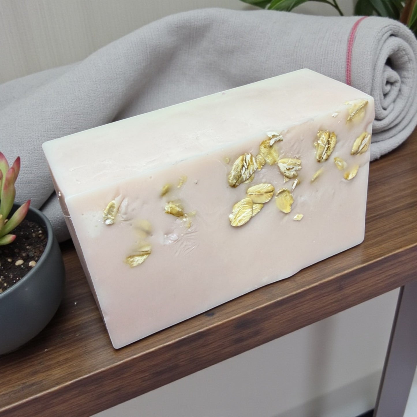 6.5 oz Goats & Oats Honey Soap Bar Extra Large w Goats Milk Real Honey and Oats - Ultra Moisturizing and Calming